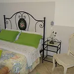 Terra Dei Santi Country House
