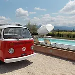 Terra Dei Santi Country House Lägenhetshotell Spello