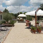 Terra Dei Santi Country House Lägenhetshotell Spello