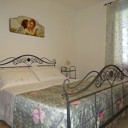 Terra Dei Santi Country House 4* Spello