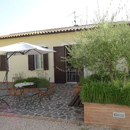Terra Dei Santi Country House 4* Spello