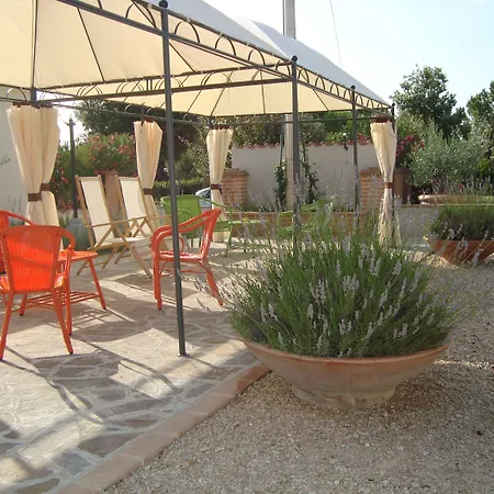 Terra Dei Santi Country House 4*