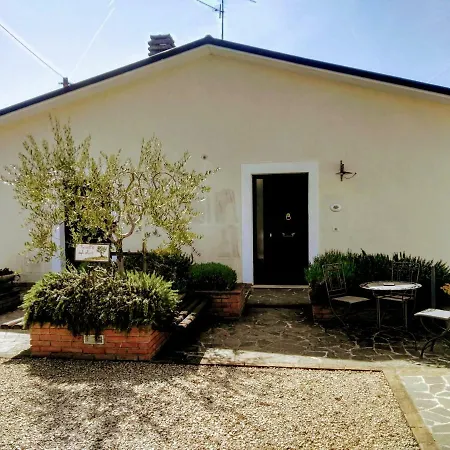 Terra Dei Santi Country House 4* Spello